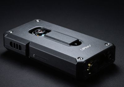 Teneta Ultra — видеоперехватчик FPV с записью и несколькими экранами
